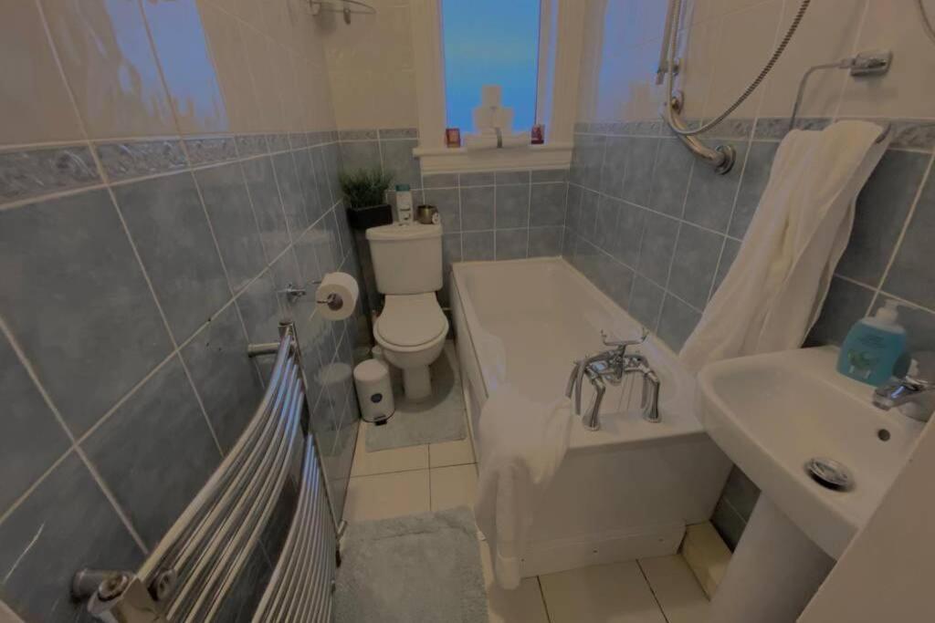 Beautiful Sea View 2 Bed Home Port Glasgow Zewnętrze zdjęcie